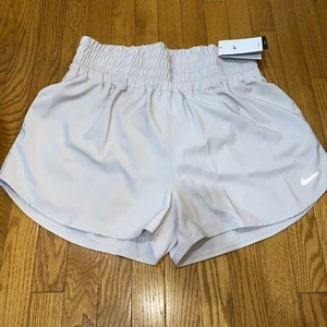 Nike Dri Fit Loose Fit Womens Training Shorts Wide Band Brief Lined XL - Picture 1 of 4