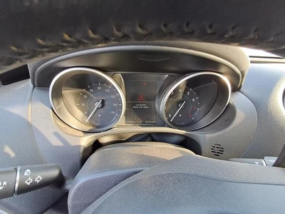 Medidor de velocímetro usado se adapta a: Jaguar Xe Cluster 2017 pantalla analógica MPH gasolina Foto 1 de 4