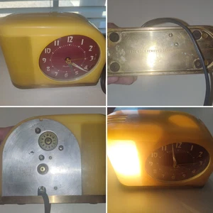Vintage Westclox MOONBEAM Yellow Bakelite Clock *PARTS/REPAIR ONLY* - Picture 1 of 22