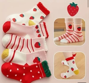 5 pairs of girls strawberry socks 9-12 Years Old - Picture 1 of 4
