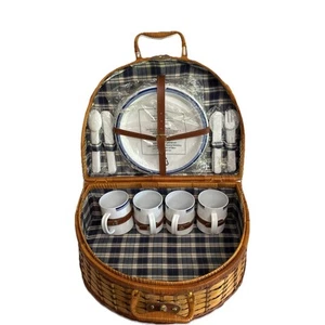Vintage Wicker U Shaped Picnic Basket with Plates Cups Utensils Lined 4 Person - Picture 1 of 12
