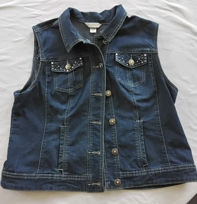 C & B BANKS BLUE  DENIM VEST WITH BLING SIZE XL PETITE - Image 1 of 4