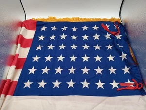 "48 estrellas con flecos de seda bandera de Estados Unidos estrellas no escalonadas 30"" por 60"" principios de 1900" - Imagen 1 de 16
