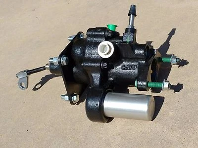NEW '97-'06 Jeep Wrangler TJ   Power Brake Booster - Image 1 of 4