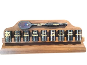 Snap On RARE 90Th Anniversary Black Chrome Sockets Ratchet Walnut Display Stand - Bild 1 von 14