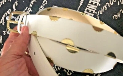 全新 尺寸 L XL 金色 DOTS 白色皮革皮带 金色扣 1 英寸 宽 40-44 英寸 腰围 — 第 1/4 张图片