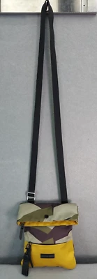 Sherpani PICA RFID Crossbody Bag Citronella Purse Zip Closure Adjustable Strap - Image 1 of 4