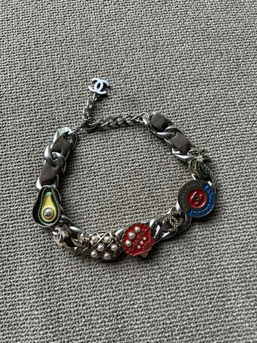 Collana girocollo catena Chanel Cuba