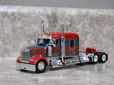 DCP 1/64 Gray Red Kenworth W900 半卡车农场玩具 — 第 1/2 张图片