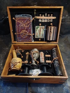 WITCHCRAFT PRESENTATION BOX - Picture 1 of 24