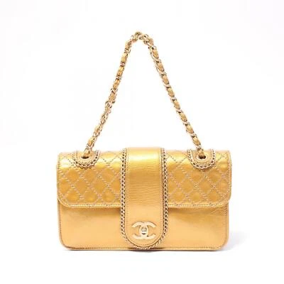 Bolso de Hombro Chanel Matelasse Línea de Lujo Cadena Charol Dorado Usado GHW Foto 1 de 4