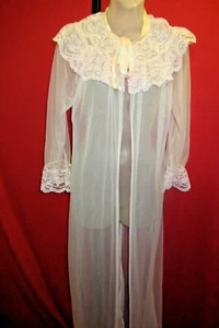 CIRCLE III Vintage rosa Morgenmantel Peignoir groß Stufen Spitze Ausschnitt Bündchen Nachtwäsche - Bild 1 von 6