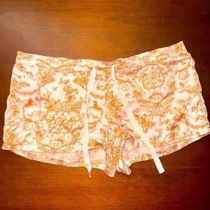 Pigiama pantaloncino Victoria's Secret 100% seta stampa paisley XS USATO IN OTTIME CONDIZIONI - Foto 1 di 5
