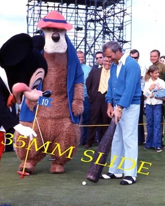 35MM SLIDE GOLF - ARNOLD PALMER & DISNEY PEOPLE GOLFING #AP1 - Bild 1 von 1