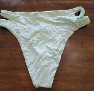NWT Volcom Simply Solid L Mint Green Strappy Bikini Swim Bottom 121858 - Picture 1 of 2