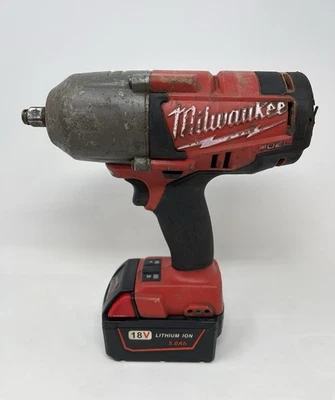 COMBUSTIBLE MILWAUKEE 2763-20 M18 1/2 pulgada. LLAVE DE IMPACTO ANILLO CUADRADO Foto 1 de 4