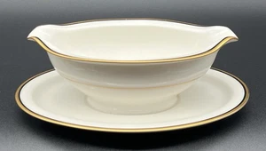 Noritake Ivory China Coronet 7067 Gravy Boat With Attached Underplate Japan - Picture 1 of 12
