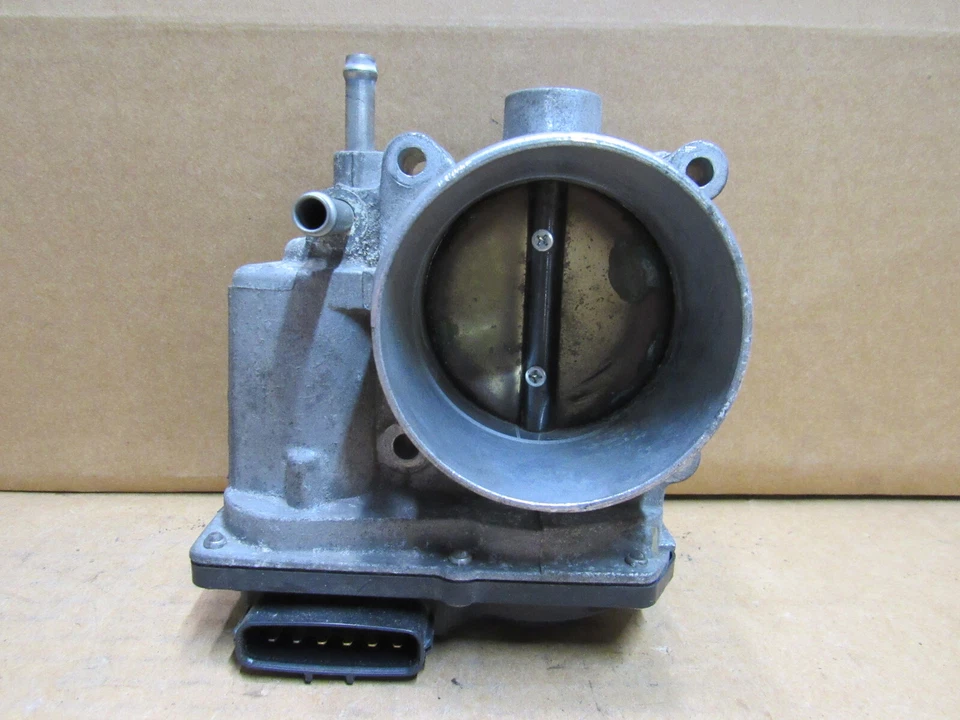 Toyota 4Runner 2007 2008 2009 4,0 conjunto de carrocería del acelerador OEM 22030-31010 Foto 1 de 4