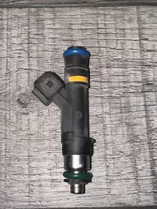 NEW Bosch Fuel Injector for Ford E-250 Excursion F-150 F-250 F-350 0 280 158 044 - Picture 1 of 3