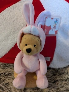 Disney Store Winnie Puuh rosa Anzug Osterhase Sitzsack Plüsch Etikett - Bild 1 von 10