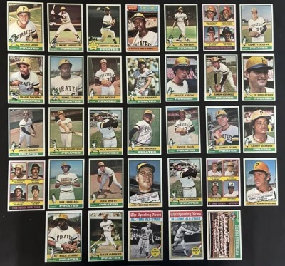 1976 Topps PITTSBURGH PIRATES Complete TEAM Set 33 WILLIE STARGELL Dave PARKER - Image 1 of 3