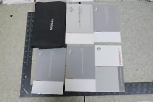 Nissan Pathfinder Owners Manual 2014 Book Set 14 Free Shipping OM839 - Picture 1 of 2