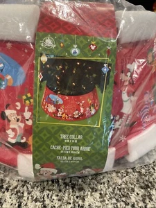Disney Parks Disney Classics Collare Albero di Natale 10'' H x 26' (NUOVO) - Foto 1 di 5