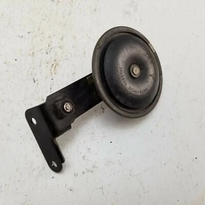 2000 Triumph Sprint rs Horn - Picture 1 of 5