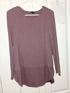 Women's Maroon Ann Taylor Blouse Shirt Size Medium Viscose - Picture 1 of 5
