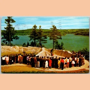 Postcard Quebec Aquarium Harp Seal Pond 1970 Canada - Picture 1 of 4