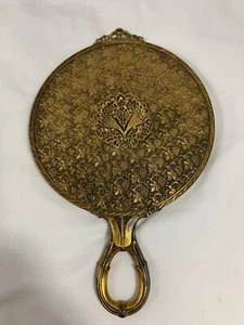 ¿Latón eduardiano victoriano antiguo? Espejo de mano biselado de filigrana dorada Repousse - Imagen 1 de 8