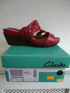 CLARKS SARAH ROSE CHERRY RED LEATHER WEDGE MULES SLIDERS SANDALS 5D NEW IN BOX - Picture 1 of 5