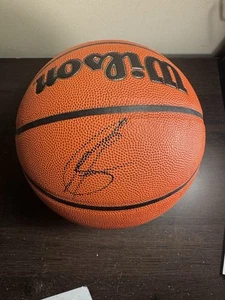 Pallacanestro Karl Anthony Towns autografato firmato New York Knicks - Foto 1 di 4