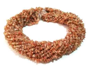 Natural Sunstone Chips Nuggets Liscio 4-6 mm Pietra Preziosa Perline 34" poll... - Foto 1 di 7