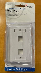 NOS RadioShack 2-Port Flush-Mount Wall Plate White Model # 278-2003 - Picture 1 of 2