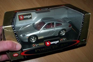 Bburago Cod 1585 PORSCHE Carrera 1997 como nuevo en caja sin usar en caja escala 1 24 metal diecast - Imagen 1 de 6