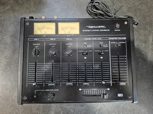Vintage Realistic 32-1200B Stereo Mixing Console Powers On - Picture 1 of 3