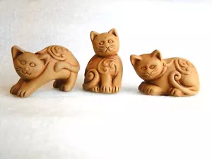 3 Small TERRA COTTA CLAY KITTY CATS - Picture 1 of 7