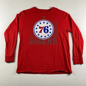 Camisa Philadelphia 76ers Para Hombre Grande Roja Gráfico Logo Manga Larga Fanáticos de la NBA - Imagen 1 de 7