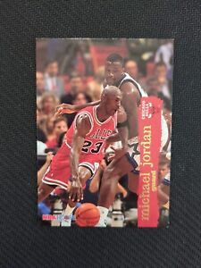 1995-96 NBA Hoops - #21 Michael Jordan