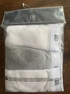 NWT GAP KIDS BOYS 3PACK COTTON BOXER BRIEF MEDIUM(8) WHITE/GRAY REG$25 - Picture 1 of 6