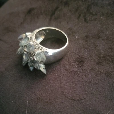 Contempory Silver Dress Ring - Image 1 of 4