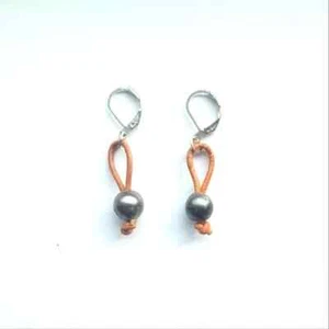 Handmade Artisan Sterling Silver Pearl/Leather Drop Earring Indie Gift Neutral - Picture 1 of 2