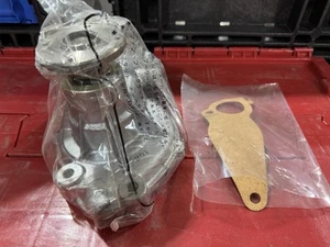 New Genuine NPW 21010-C6526 Water Pump For Komatsu, Nissan, TCM*FAST FREE SHIP* - Picture 1 of 8