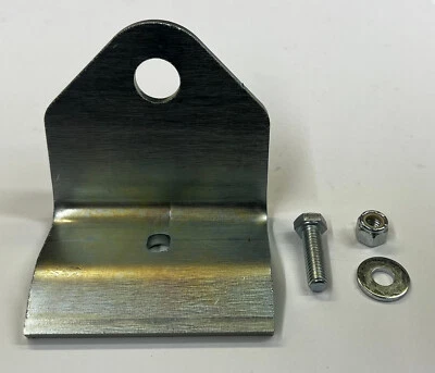 GENUINE SCAG TRAILER HITCH FOR 48" AND 52" TIGER CAT AND CHEETAH MODELS 922C - Image 1 of 4