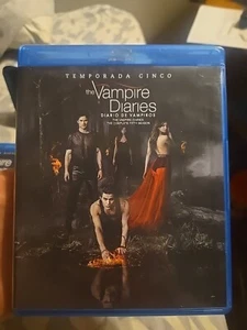 The Vampire Diaries: The Complete Fifth Season Blu-ray 4-Disc Set - Foto 1 di 6