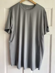 Camisa Atlética AS49 Under Armour Heat Gear Manga Corta Gris Calce Suelto Para Hombres 2XL - Imagen 1 de 3