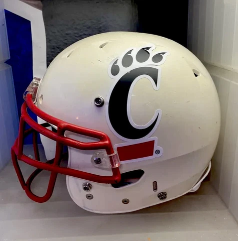 Cincinnati Bearcats Schutt Size Replica Football Helmet Cover