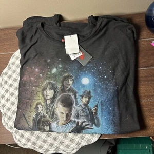 NWT Netflix Stranger Things T-shirt Black Size 2XL New Official Merchandise - Picture 1 of 4