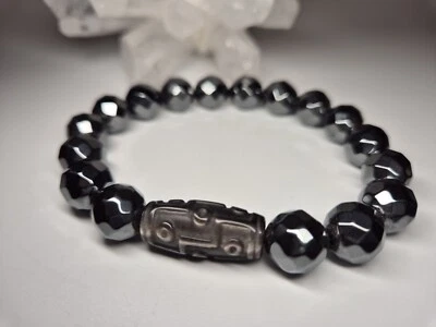 Brazalete de meditación facetada magnética natural con obsidiana plateada Foto 1 de 4